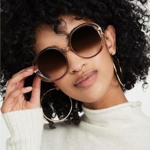 Chloé Petal 57mm Gradient
Round Sunglasses